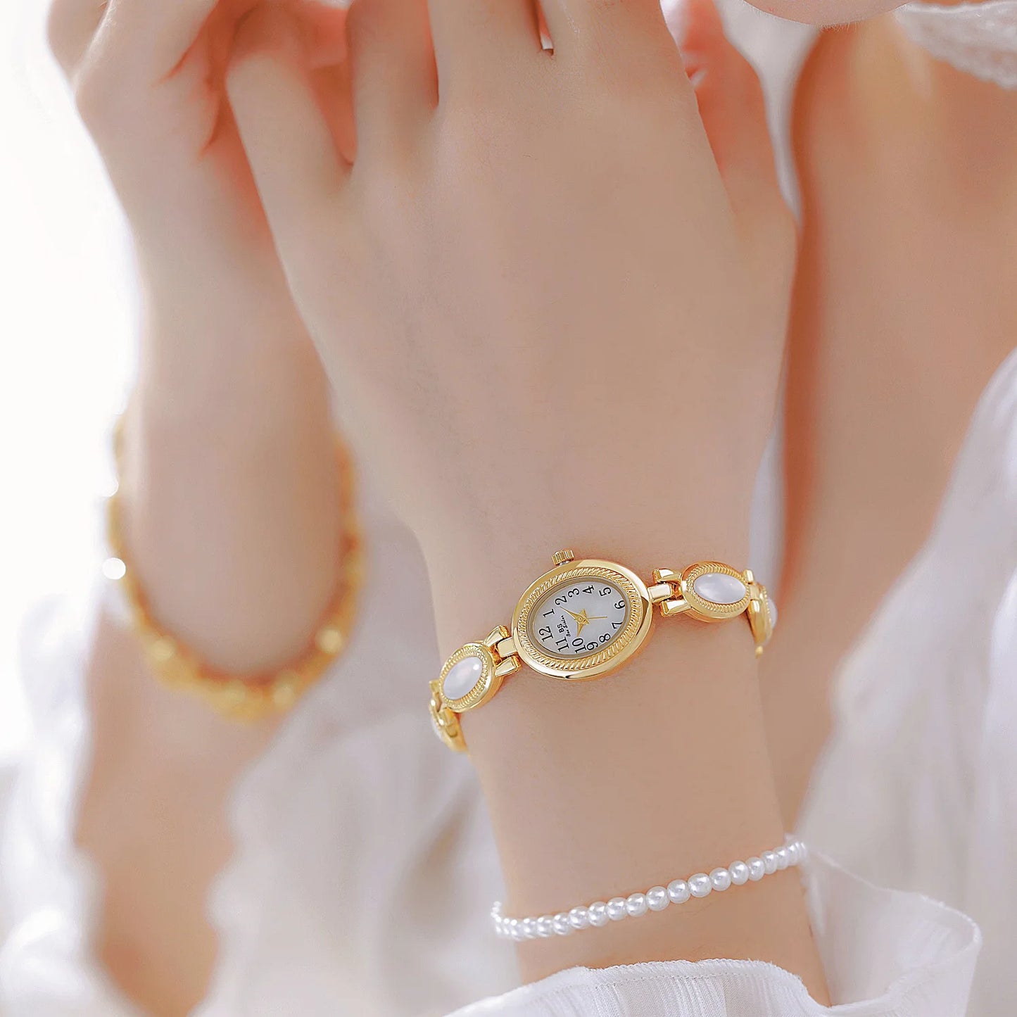 2025 New Women Wrist Watches Luxury Brand Elegant Fashion Ladies Wrist Watches For Female Clock Oval High Quality Gift Dropship