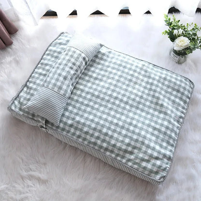 Pet Cat Bed Cushion Soft Lounger Pet Bed House for Dogs Cats Cozy Sleeping Sofa Warm Puppy Kennel Mat Dog Mattress Pet Supplies